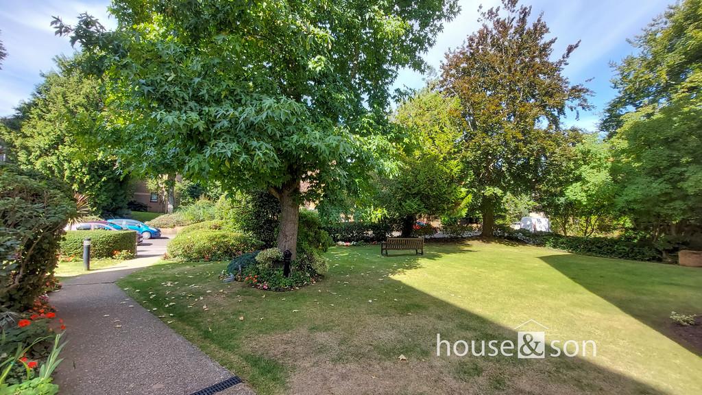 Front gdn4