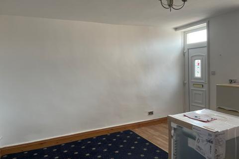 1 bedroom terraced house to rent, Soothill Lane, Soothill, Batley