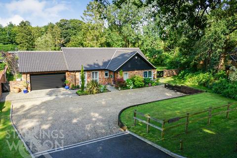 4 bedroom detached bungalow for sale, Mill Road, Ashby St. Mary, Norwich