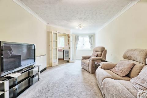 1 bedroom apartment for sale, Spalding Court, Chelmsford CM1