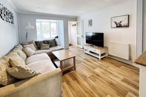 3 bedroom terraced house for sale, Vallis Close, Poole BH15