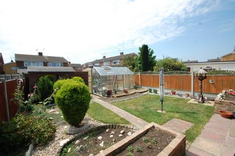 70 Barbrook Lane, Tiptree, Colchester, CO5 0JH