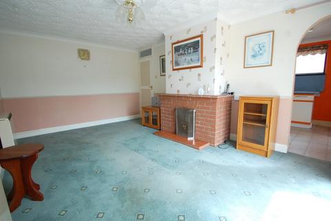 70 Barbrook Lane, Tiptree, Colchester, CO5 0JH
