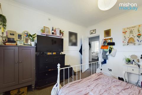 3 bedroom flat for sale, Adelaide Crescent, Hove, East Sussex, BN3