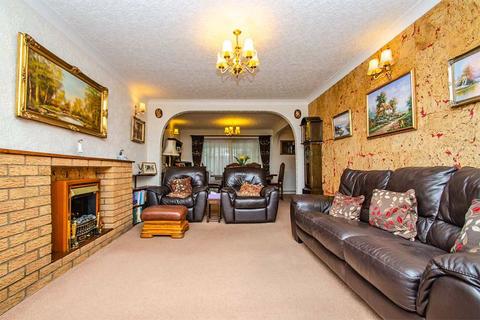 4 bedroom detached house for sale, Squirrels Hollow, Burntwood WS7