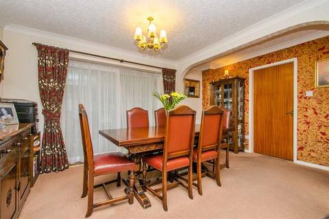 4 bedroom detached house for sale, Squirrels Hollow, Burntwood WS7