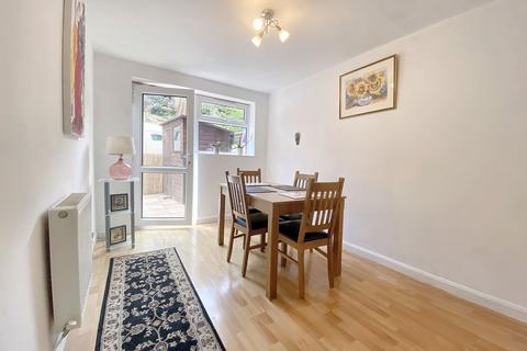 21 Dart Road, Worcester, WR5 1LF