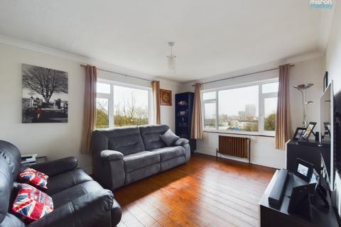 2 bedroom flat for sale, Devonshire Court, The Drive, Hove, East Sussex, BN3