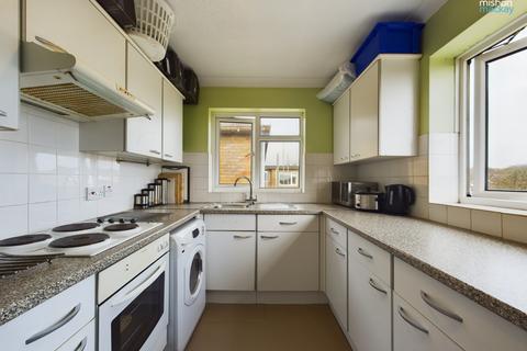 2 bedroom flat for sale, Devonshire Court, The Drive, Hove, East Sussex, BN3