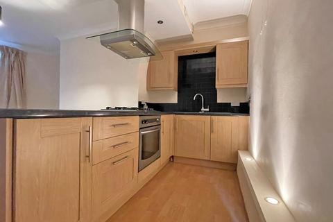 2 bedroom flat for sale, Brunswick Place, Hove, East Sussex, BN3