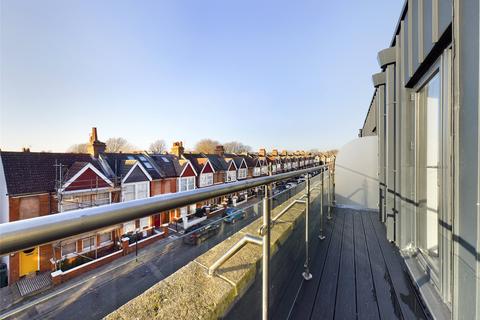 1 bedroom flat for sale, Shelley Road, Hove, East Sussex, BN3