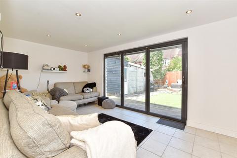 3 bedroom end of terrace house for sale, Granary, Paddock Wood, Tonbridge, Kent