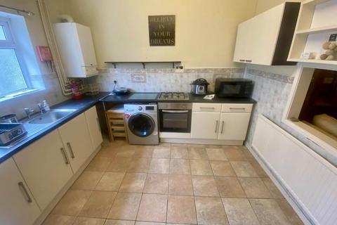 2 bedroom flat to rent, Eaton Crescent, Uplands, , Swansea