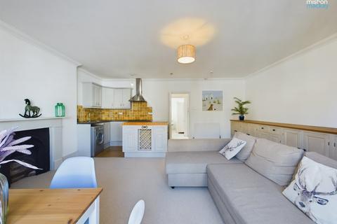 1 bedroom flat for sale, Church Road, Hove, East Sussex, BN3