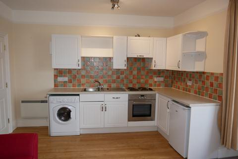 1 bedroom maisonette to rent, Thurlow Road, Exeter EX4