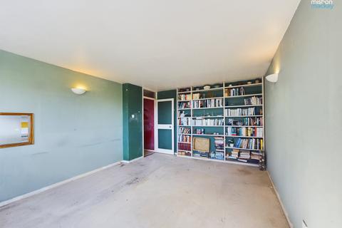 1 bedroom flat for sale, Eaton Road, Hove, East Sussex, BN3