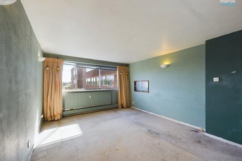 1 bedroom flat for sale, Eaton Road, Hove, East Sussex, BN3