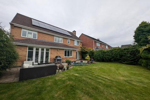 5 bedroom detached house for sale, Hawthorne Close, Calderstones Park, Whalley, Lancashire, BB7 9RD