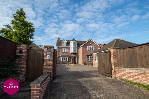 5 bedroom detached house for sale, Ashley Road, Newmarket, Cambridgeshire, CB8