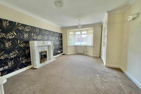 5 bedroom detached house for sale, Lovatt Close, Tipton, DY4 0HX