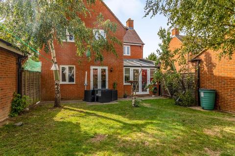 4 bedroom detached house for sale, Heron Gardens, Wixams, Bedfordshire, MK42 6BY