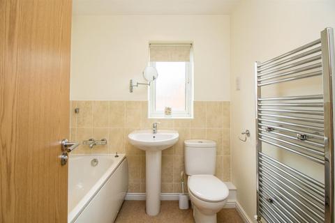 4 bedroom link detached house to rent, Woodhouse Gardens, Ruddington, Nottingham, Nottinghamshire, NG11