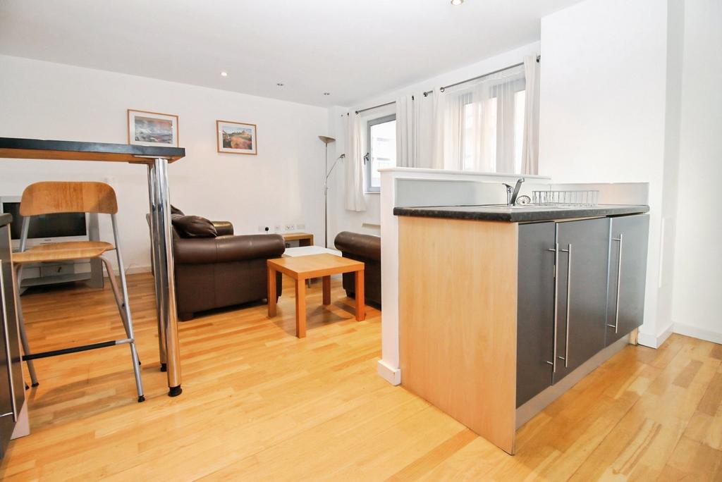 House in Leeds - View 4