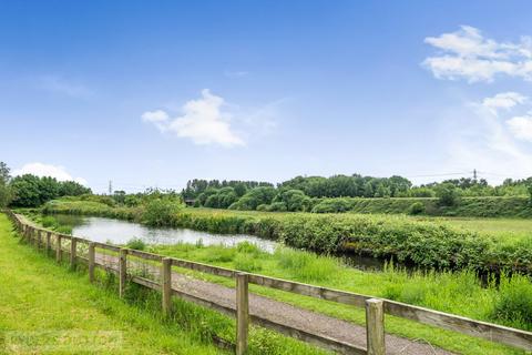 4 bedroom detached house for sale, Castleton Hamlett, Castleton, Rochdale, Greater Manchester, OL11