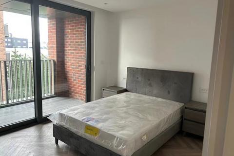 2 bedroom flat to rent, Errington House, 4 Brigade Mews, SE1