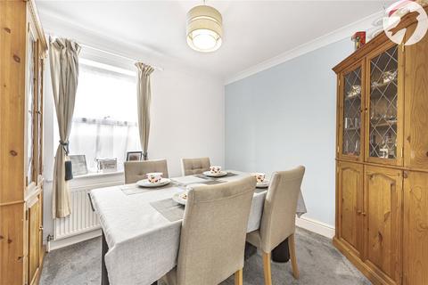 High Pines Mounts Road, Greenhithe, DA9 9LY