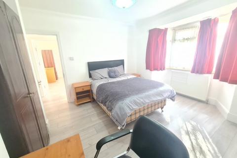 3 bedroom house share to rent, Earlham Green Lane