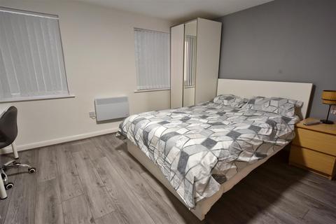 undefined, Albert Road, Middlesbrough TS1
