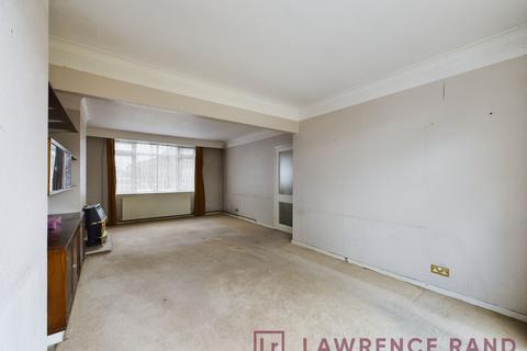undefined, East Mead, Ruislip, HA4