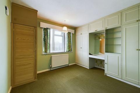 3 bedroom terraced house for sale, East Mead, Ruislip, HA4