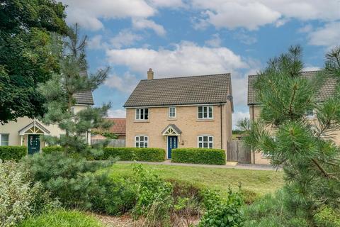 4 bedroom detached house for sale, Acacia Close, Red Lodge