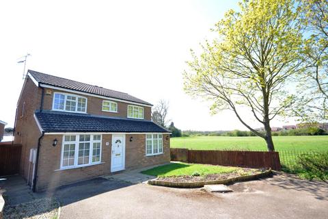 4 bedroom detached house for sale, Davis Close, Rothwell