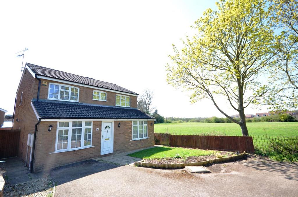 Davis Close, Rothwell 4 bed detached house for sale £335,000