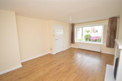 3 bedroom detached house for sale, Southleigh Croft, Leeds