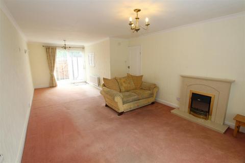 3 bedroom terraced house to rent, Dale Lane, Appleton, Warrington