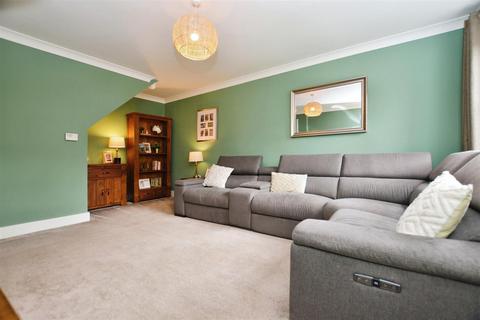 3 bedroom detached house for sale, Bilberry Close, Scunthorpe