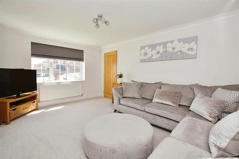 69 Burdock Road, Scunthorpe, DN16 3UP