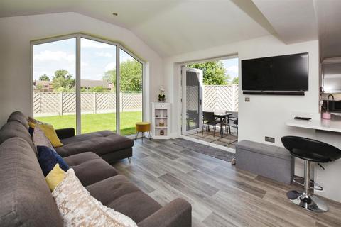 69 Burdock Road, Scunthorpe, DN16 3UP
