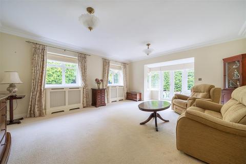2 bedroom apartment for sale, Grayswood Road, Haslemere