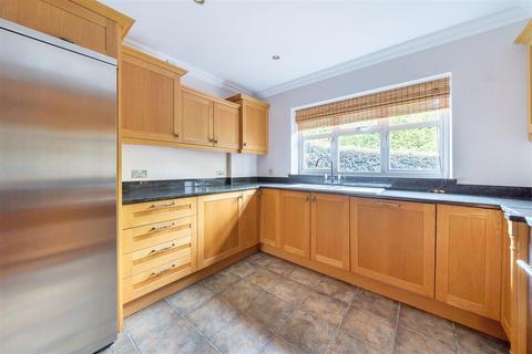 2 bedroom apartment for sale, Grayswood Road, Haslemere