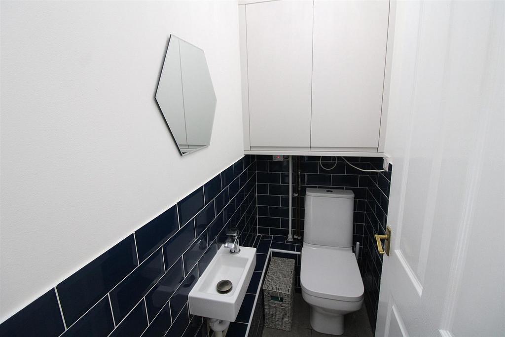 Cloakroom.jpg