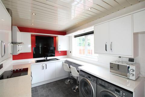 2 bedroom semi-detached bungalow for sale, Jade Close, Lemington Rise, Newcastle Upon Tyne