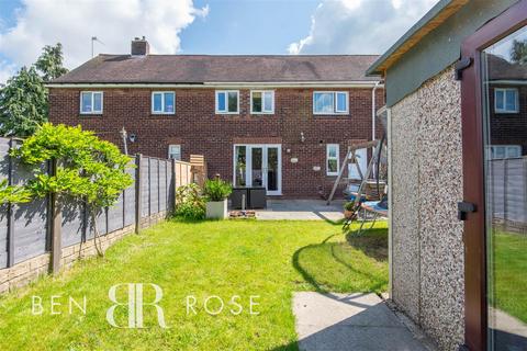 4 bedroom terraced house for sale, North Vale, Heath Charnock, Chorley