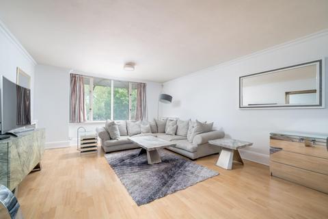 2 bedroom apartment to rent, Crown Court, St John's Wood, NW8