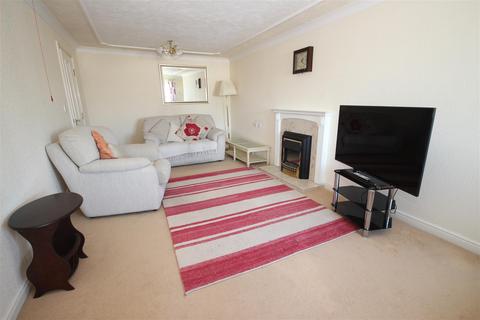 2 bedroom retirement property for sale, Velindre Road, Glendower Court, Cardiff