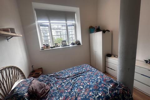2 bedroom apartment to rent, Pollard Street, Manchester